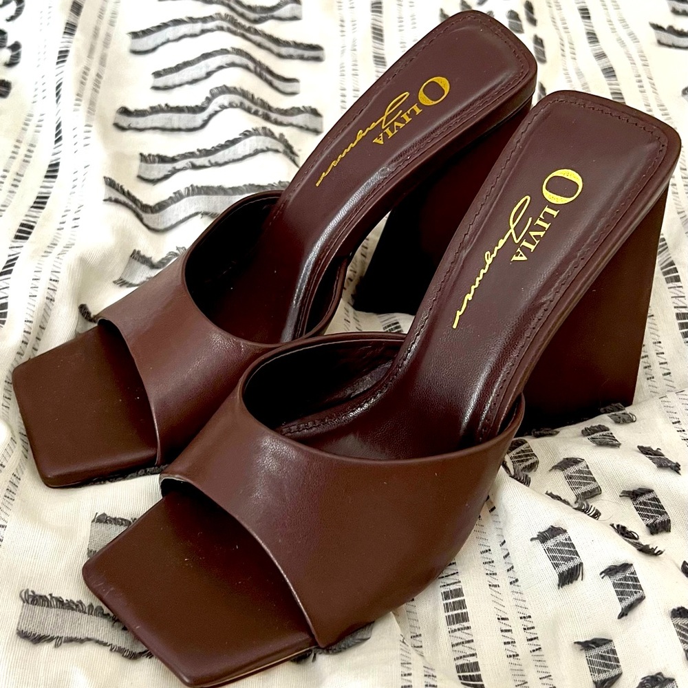 Dress heels